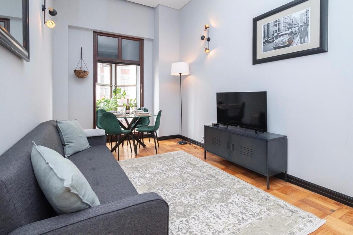 One Bedroom Loft In Darling Street *